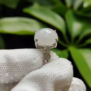 Good Translucent Cabochon Size 11.9 * 10.5 * 5.3 mm Light Lavender Natural Type A Jadeite Jade on S925 as adjustable Ring weighs 3.13 grams (s925ring23)