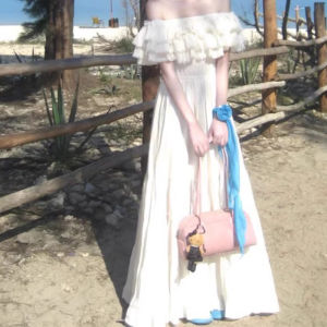 Váy Một Bên Vai Màu Trắng Kiểu Pháp Cho Nữ Mùa Hè Đi Biển Váy Dài Cạp Cao Xếp Ly Thanh Lịch Váy Chữ a Không Tay