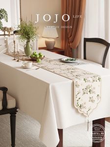 French Vintage Elegant Table Runner