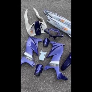 COVERSET ORIGINAL HLY YAMAHA 125z 125zr PURPLE DIAMOND STICKER SIAP TAMPAL PERCUMA EMBLEM – HONG LEONG YAMAHA