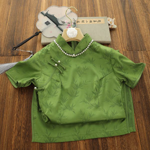 Chic Green Floral Embroidery Qipao Vintage Shanghai Style Daily Wear Elegant Ladys Dress Short Sleeve Low Slit for Summer