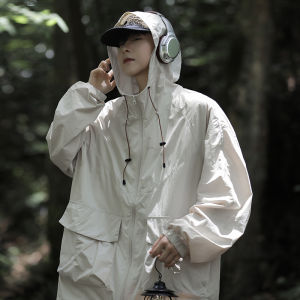 เสื้อคลุมกันแดดผ้าไหมน้ำแข็งบางสำหรับผู้ชาย ฤดูร้อน 2023 ทรงหลวม แขนยาว ปกป้องจากรังสียูวี ทรงลำลอง สไตล์อเมริกัน