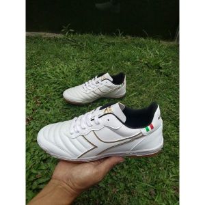 Free Kaoskaki!!! Sepatu Futsal pria terbaru Kulit Sapi outsole sudah dijahit