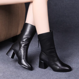 Brand New 2024 Autumn Winter High Heel Boots Medium Tube Soft Leather Thick Heel Short Boots Korean Style Martin Boots