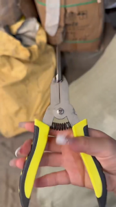 Marino ที่เปิดทุเรียน คีมปอกเปลือกทุเรียน อุปกรณ์ปอกทุเรียน No.Y2338