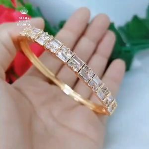 Gelang Tangan Bangle Wanita Titanium Xuping Perhiasan Aksesoris Fashion Lapis Emas Anti Karat R7-1B