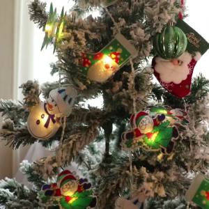 Christmas String Light with Remote 10.4ft 20 LED Santa Snowman String Lights Christmas Tree Lights Waterproof Fairy Christmas Lights Battery Operated for Indoor Christmas Decoration(Warm White)