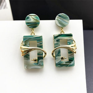 Elegant Geometric Square Green Fashionable Hoop Earrings for Women Lightweight Luxury Silver Needle Fresh out New Model