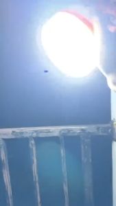 Lampu Emergency Gantung Camping Lamp 400W Daya tahan baterai 22H