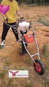 Máy khoan đất trồng cây Mitsubishi có bánh xe máy đào hố đất