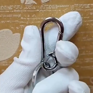 Móc khóa xe máy ô tô hợp kim không gỉ chắc chắn và bền bỉ