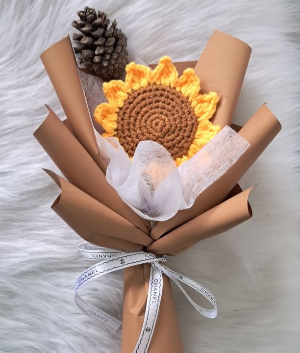 Bó hoa hướng dương bằng len, bó hoa hướng dương 1 bông được móc bằng len, bó hoa len handmade