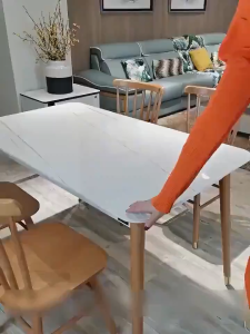 ผ้าคลุมโต๊ะ ใสพลาสติกพีวีซี PVC ปูโต๊ะ ผ้าปูโต๊ะแบบใส ใส 1/1.5/2.6mm ทนต่อน้ำมันและความร้อน ทำความสะอาดง่าย วัสดุเกรดทหารเยอรมัน แผ่นปูโต๊ะใส ผ้าปูโต๊ะกันน้ำ สัมผัสโดยตรงกับอาหาร ทำความสะอาดง่าย หลายขนาด