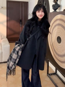 Karrar betsey | New Stylish Black Short Thickening Womens Coat