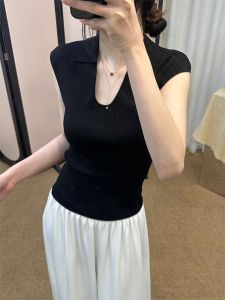 chaqi | Áo len dệt kim cổ chữ U màu đen kiểu Pháp không tay nữ dáng ôm vừa vặn thời trang đầu mùa xuân hè chất lượng cao cấp