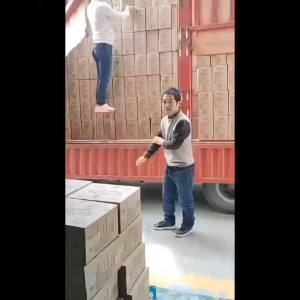 จัดส่งจากประเทศไทย กระดาษทิชชู่ ยกลัง(ห่อใหญ)กระดาษทิชชู่ กระดาษชำระ กระดาษเช็ดหน้า กระดาษชำระ 420 แผ่น หนา 5 ชั้น