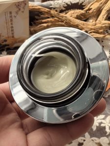 Pure Herbal Brightening Cream Moisturizing Face Cream with Goji Berry and Rose Oil by If Mei for Skin Care and Beauty