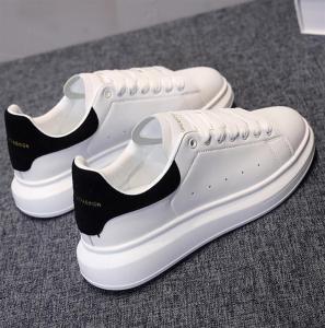Breathable White Shoes Mens Shoes Thick Sole Height Increasing Couple Sneakers K-style Trendy Sneakers Casual Mens and Womens Same White Shoes