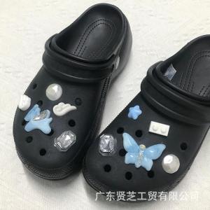 10ชิ้น Crocs Jibbitz เสน่ห์การ์ตูน Pegasus ผีเสื้อหัวเข็มขัดรองเท้าที่ถอดออกได้เพชรรองเท้าลายสลักสำหรับ Crocs