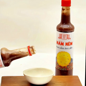 LÀNG CHÀI XƯA - [THÙNG] MẮM NÊM PHA SẴN ĂN LIỀN (NGUYÊN LIỆU TƯƠI THƠM NGON ĐẶC BIỆT) CHAI NHỰA 650GR