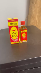 DẦU NÓNG MẶT TRỜI CHAI 60ML GIẢM NHỨC MỎI ĐAU LƯNG CẢM CÚM HẠN SỬ DỤNG 3 NĂM
