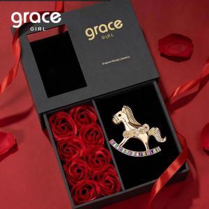 Grace Girl | Prosperity Little Horse Chest Pin Ladies Luxurious