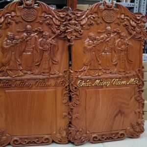 Đốc lịch gỗ Hương nguyên khối trạm khắc Tam Đa size lớn 48x82cm