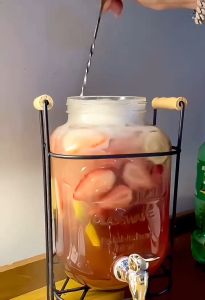 4L 5L 8L 10Ljuice beverage dispenser glass jar with stand and faucet fruit barrel juicer Drink barrel
