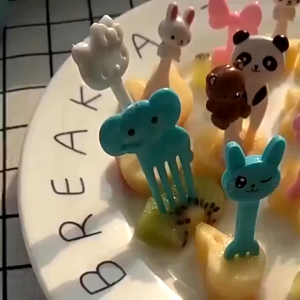 IRARUSHOP Garpu Bento Karakter Anak Garpu Buah Garpu Mini Set Kartun Hewan Lucu