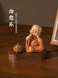 Cute Little Monk Car Decorative Ornaments Aromatherapy Dashboard Zen Decorations Mens Style Automobile Interior Accessories