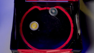 Super Gyro X สนามลูกข่างพับได้ กล่องแบทเทิล พกพาง่าย เล่นได้ทุกที่ พร้อมส่งจากไทย