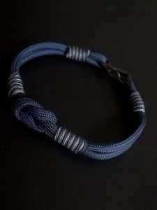 Hand-Woven Minimalist Paracord Bracelet Birth Year Casual Cool Carrying Strap Personal Customized Student Sports Bracelet