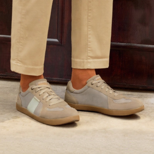 Skechers | Classic Retro Breathable Mens Sneakers
