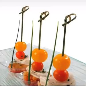 ไม้จิ้ม-ไม้เสียบอาหารไม้ไผ่ หัวน็อต-หัวใจ ความยาว 12 ซม.(แพ็ค 100 ชิ้น)