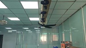 Free shipping! 36/42-inch remote control ceiling fan with 3-color adjustable light pure copper DC motor energy-saving and silent 6 adjustable speeds strong wind power reversible/timer function. Suitable for dining room/living room/bedroom