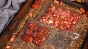 【🇸🇬 Local Seller】Five Red Soup 五红汤 Raw Material Postpartum Supplementation Blood and Qi/ Booster Lactation Soup/ Confinement Soup/ Physical Weakness and Menstrual Cramps/ Protect & Enhance Skin Beauty Health 五红汤 养生粥 产后补血行气 催奶下奶
