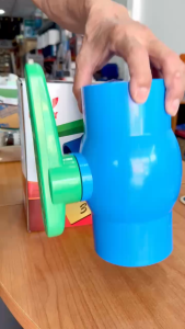 บอลวาล์ว PVC ประตูน้ำ พีวีชี (WINNY) ขนาด 3 นิ้ว แบบสวมด้ามเขียว อย่างดี ผลิตจากพาสติก ABS แข็งแรง ทนทาน บอลวาล์ว PVC