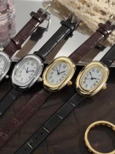 Đồng Hồ Đeo Tay Thạch Anh Hình Trứng Kiểu Dáng Cổ Điển Nhỏ Nhắn Thanh Lịch Dành Cho Nữ Thời Trang & Giản Dị Dây Đeo Bằng Da Số La Mã