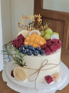 Retro Single Layer Simulation Cake Model Plastic Fruit Birthday Display Window Model Popular 2024 Fake Cake Home Decor