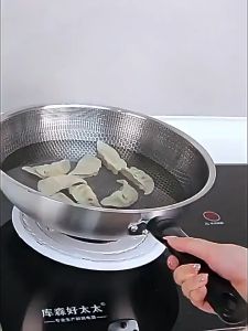 Home Kitchen Stainless Steel Kitchen Pot Rack  不锈钢厨房锅架