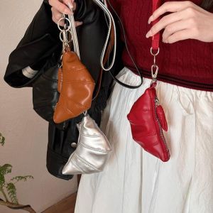 Miniature Design Womens Bag 2024 New Spring Summer Fashion Croissant Horn Bag Cute Small Crossbody Bag Korean Style