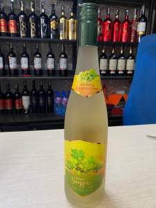Nước Trái Cây Lên Men VIVAZZ SANGRIA LIGHT 4% 750ml-Nho Xanh