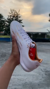 ALL NEW !! Sepatu Olahraga Futsal Pria Specs Lightspeed Reborn IN White Gold