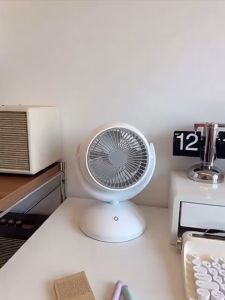 Quạt sạc điện mini quạt tích điện để bàn cỡ lớn pin trâu quạt mini cầm tay quạt tuần hoàn không khí 4 chế độ gió không ồn pin trâu dùng 4-5 tiếng