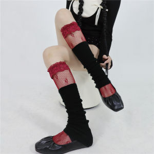 สีแดง ลูกไม้ ถุงเท้ายาวถึงเข่าแบบตัดหูไม้หลายชั้น รัฟเฟิล จับซ้อน ฤดูใบไม้ร่วง แฟชั่น ผู้หญิง ถุงเท้าถึงกลางน่อง ฟังก์ชั่นการสร้างขาถุงเท้า
