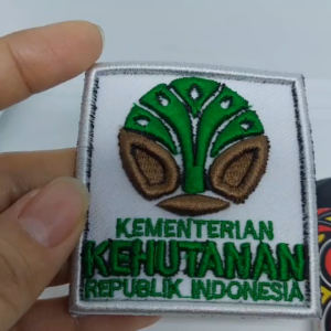 13TBL678 KEMENHUT KEMENTRIAN KEHUTANAN RI KOTAK TIMBUL 3D