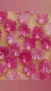 DIY hoa anh đào 5 cánh viền vàng 18mm nhiều màu sắc phụ kiện trang sức tự làm bán sỉ.