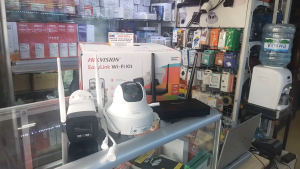 COMBO-04 - Bộ Camera Wifi Gia Đình 4.0MP (1 Đầu Ghi + 2 Camera) HIKVISION EasyLink Wifi Kit - DS-J142I/NKS424W02H