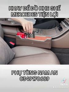 KHAY ĐỂ ĐỒ KHE GHẾ MERCEDES (HÀNG CAO CẤP)