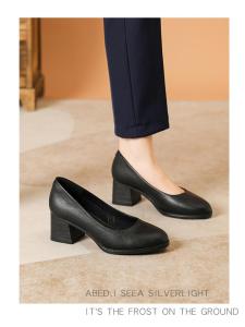 Comfortable Soft Bottom Work Shoes for Women Genuine Leather Chunky Heel Single Shoes Professional Black Anti-Slip Bank Hotel Work Boots